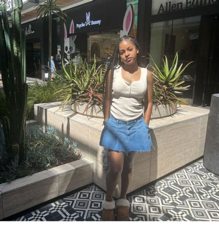 Bailei Knight Biography ·