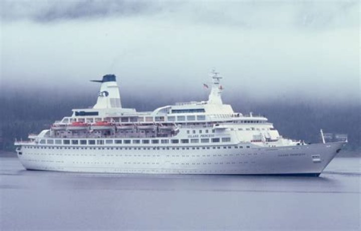 Discover True Love Aboard: Boat Fellow: The Love Boat MNF