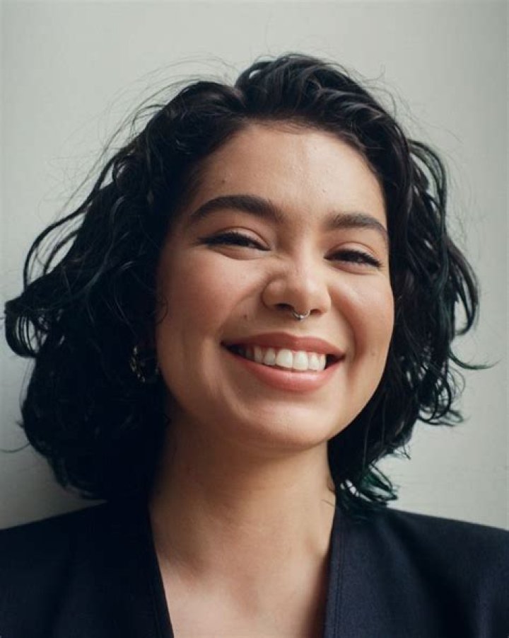 Is Auli'i Cravalho's Heart Taken?