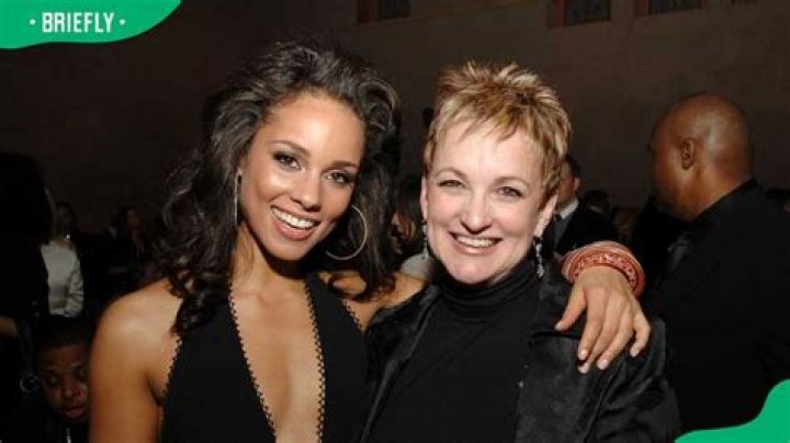 Uncover The Inspiring Story Behind Alicia Keys' Parents